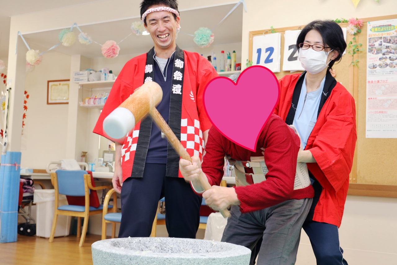 餅つきの様子07